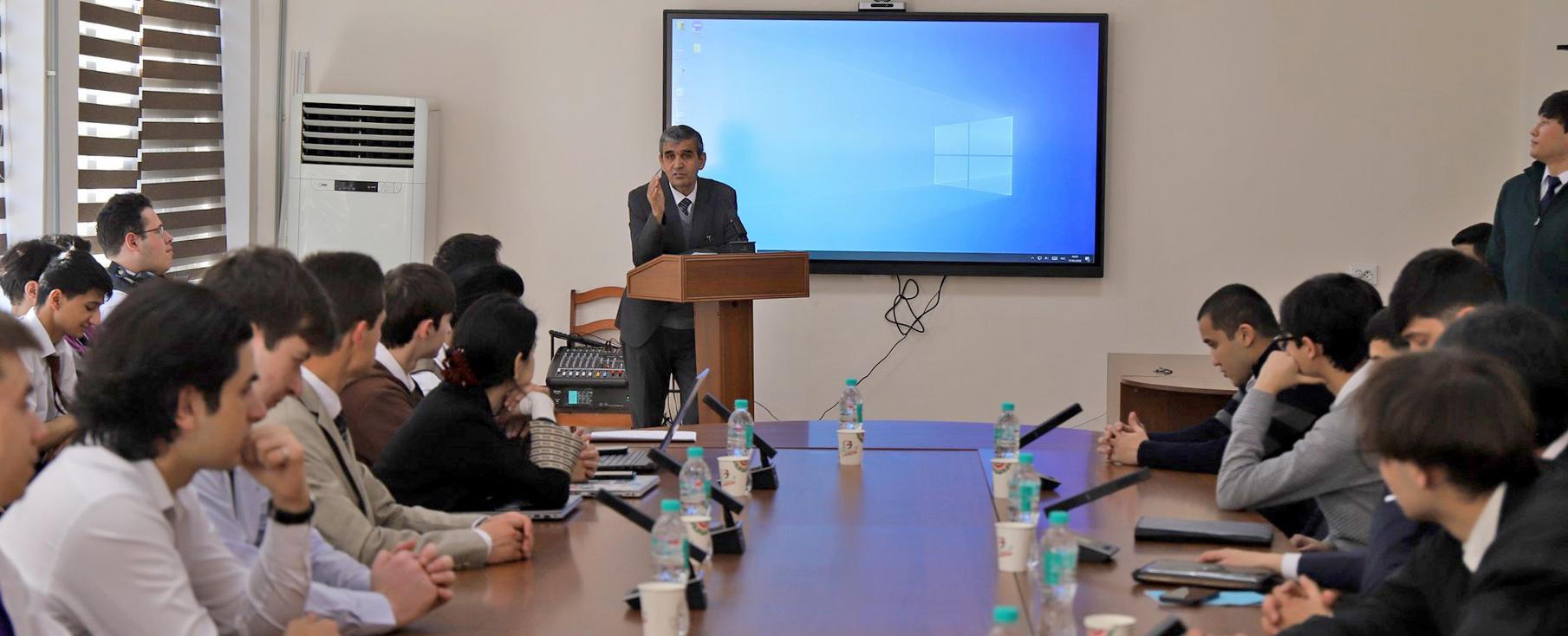 РТСУ объединяет науку и индустрию: круглый стол по подготовке IT-специалистов