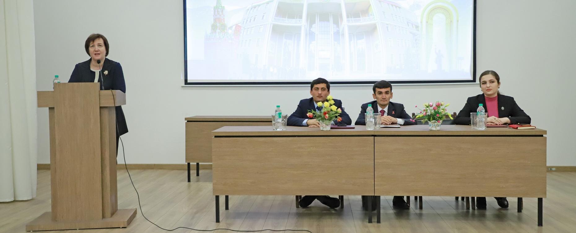 Встреча на тему патриотического воспитания молодежи прошла в РТСУ