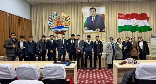 В Душанбе прошло торжественное мероприятие, посвящённое развитию туризма и ремёсел