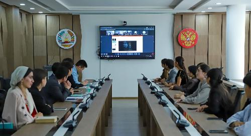 Поэзия без границ: три страны в едином есенинском пространстве