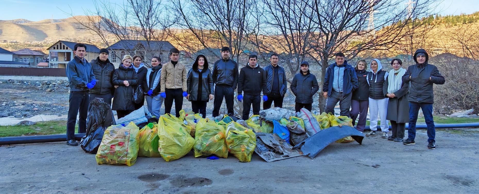 Представители РТСУ приняли участие в экологической акции «Чистый берег»