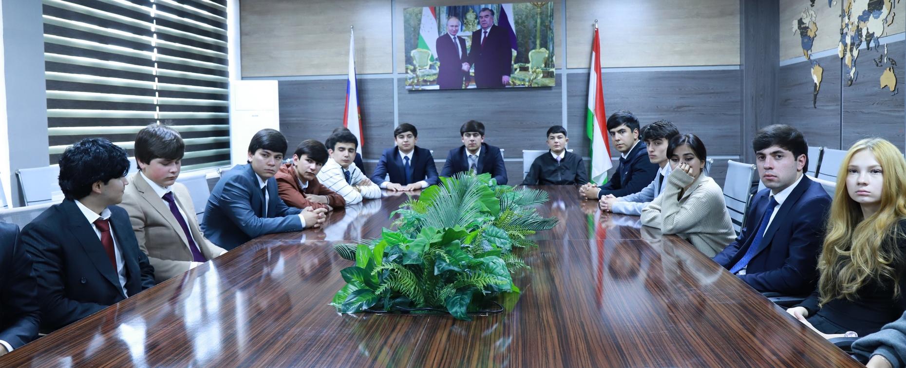 В РТСУ обсудили роль гражданского общества в развитии человеческого потенциала