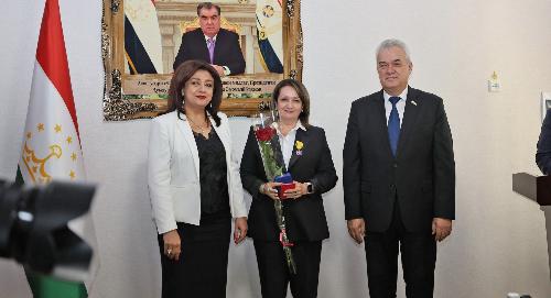 Преподаватель РТСУ Алла Куватова удостоена государственной награды