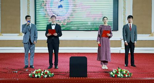 Слова признательности матерям: в РТСУ состоялось праздничное мероприятие