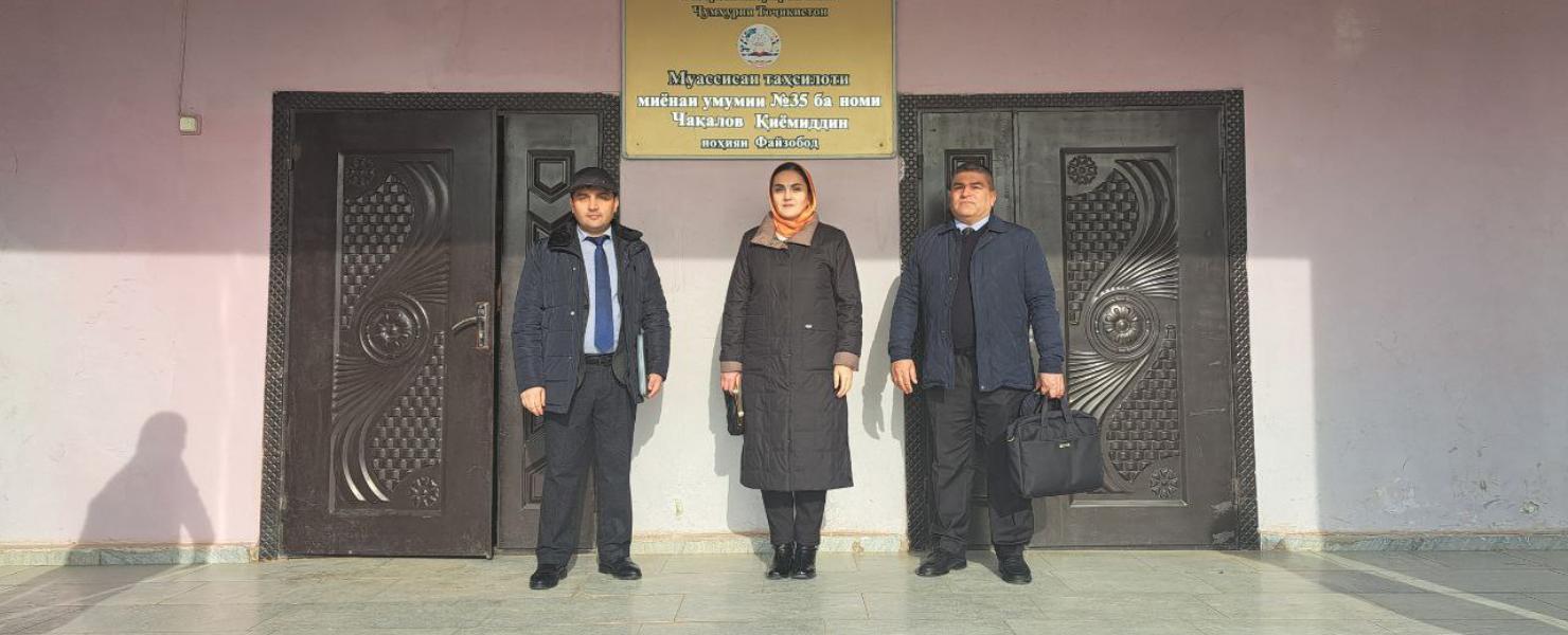 Будущим студентам Файзабадского района представили образовательные возможности РТСУ