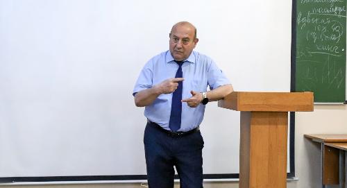 Вопросы водных ресурсов и экологического законодательства обсудили в РТСУ 