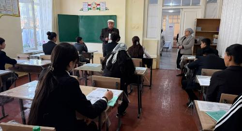 В Согдийской области продолжается региональный этап Национальной олимпиады по финансовой безопасности