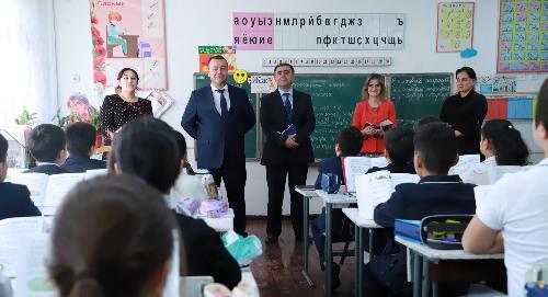 Ректор РТСУ посетил школу при университете и встретился с учащимися