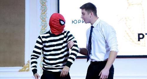 Посвящение в студенты: первокурсники экономического и юридического факультетов стали частью семьи РТСУ