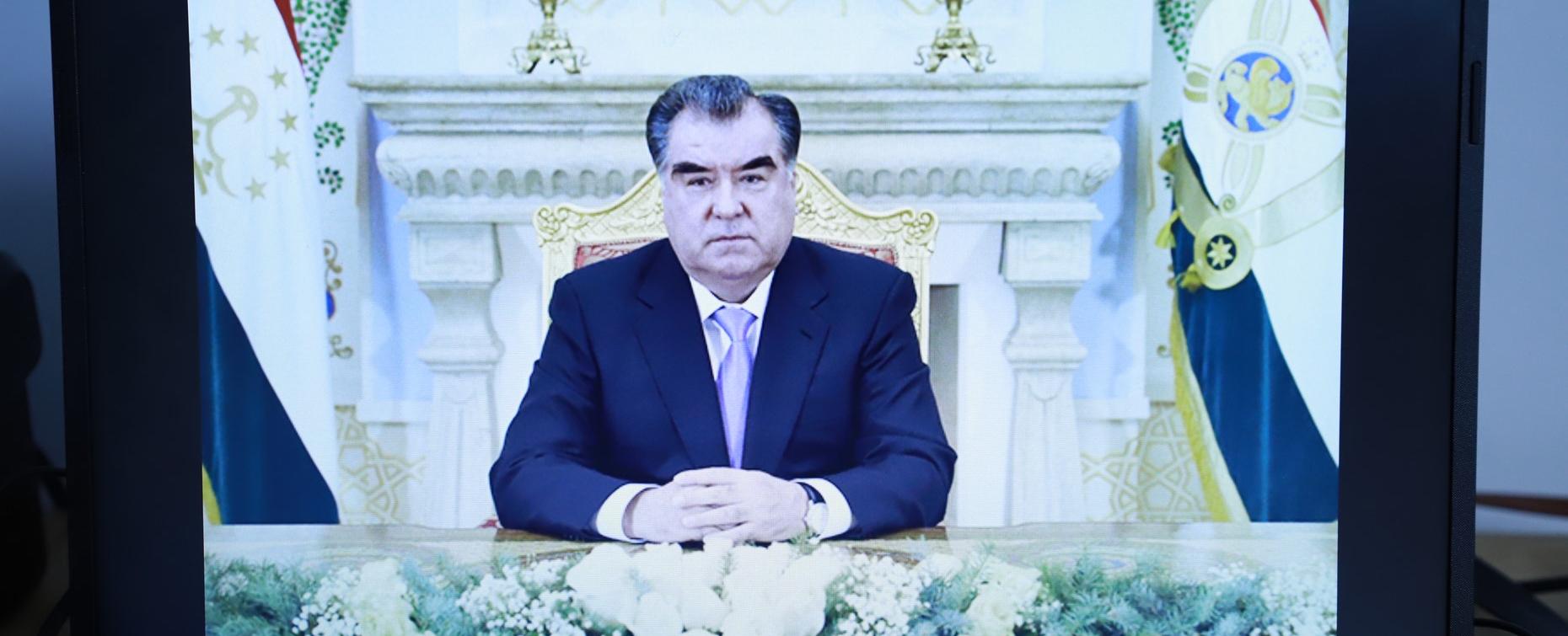 В РТСУ обсудили роль Лидера Нации в установлении мира: патриотическая встреча со студентами-филологами