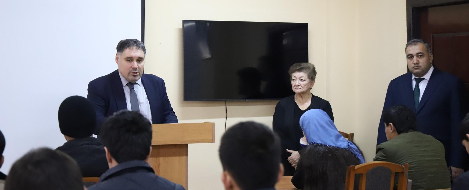 Консультант Секретариата ОДКБ П. И. Саркисьян выступил с открытой лекцией в РТСУ