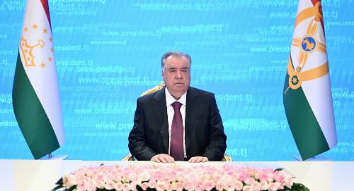 Поздравительное послание Лидера нации уважаемого Эмомали Рахмона по случаю наступления Нового 2026 года