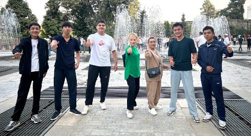 РТСУ поддерживает День спорта: зарядка в парке имени Ахмади Дониша