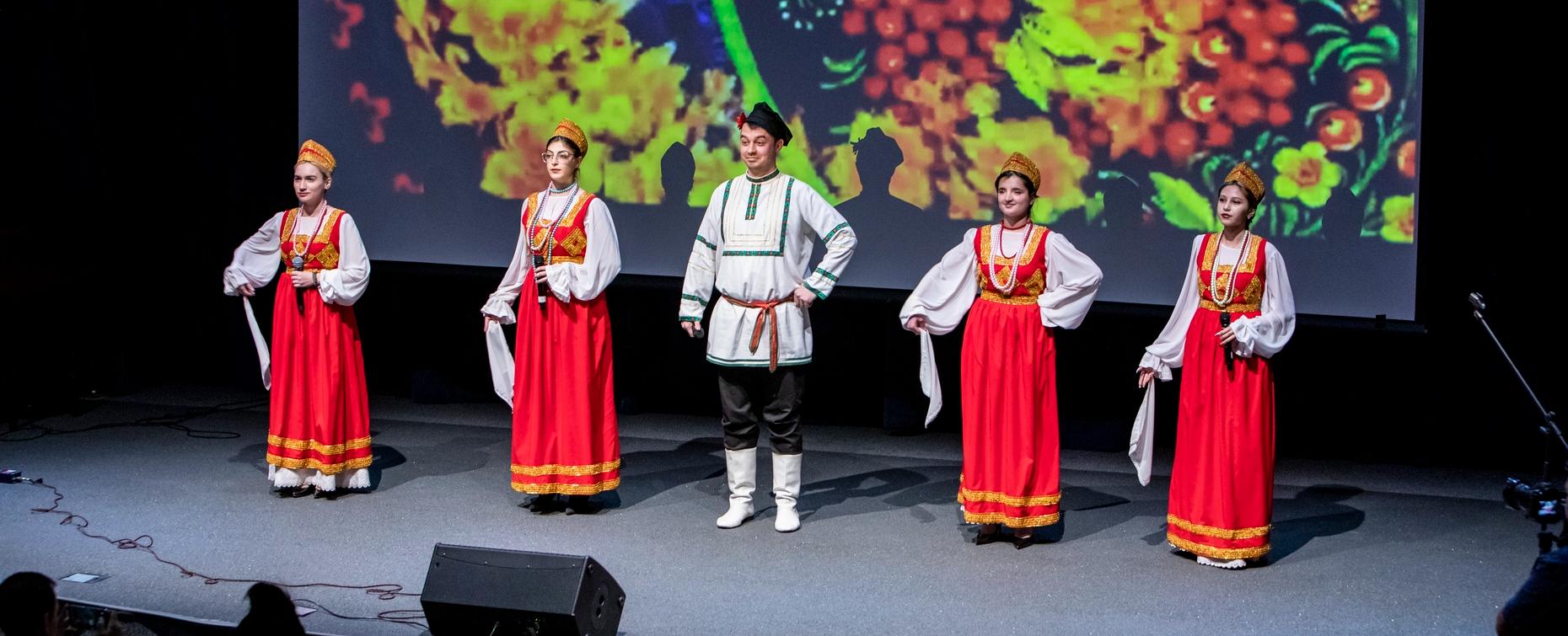 Ансамбль «Славяне» стал лауреатом международного конкурса «Русская песня» в Ереване