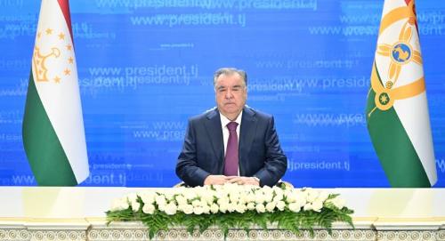 Поздравительное послание Лидера нации, уважаемого Эмомали Рахмона в честь Дня Государственного флага