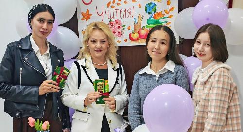 Праздничные мероприятия в честь Дня учителя прошли в РТСУ