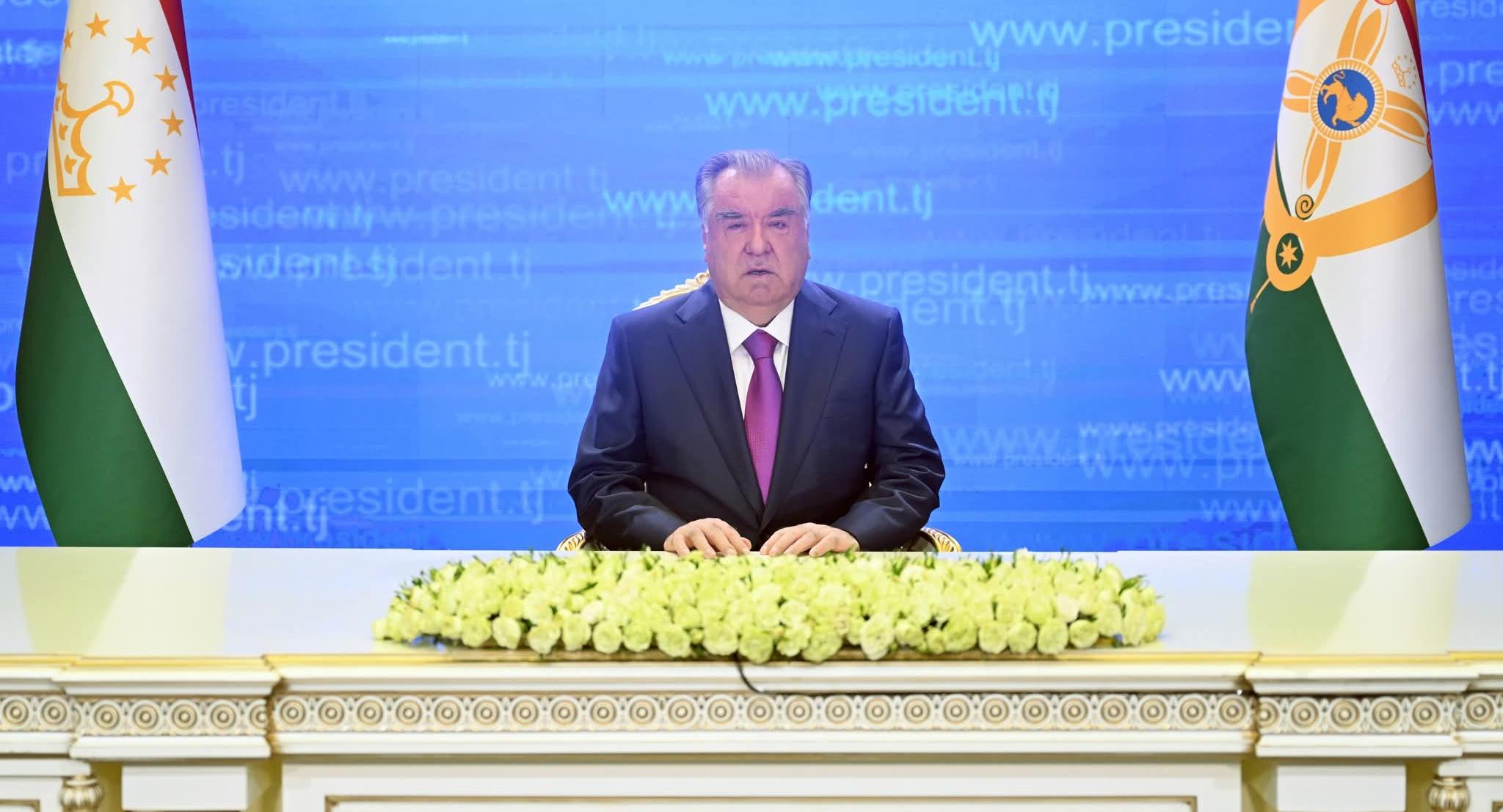 Поздравительное послание Президента РТ, Лидера нации Эмомали Рахмона по случаю Дня государственного языка