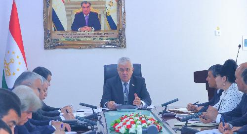 Ректор РТСУ принял участие в совещании Минобрнауки РТ по вопросам подготовки к 35-летию независимости страны