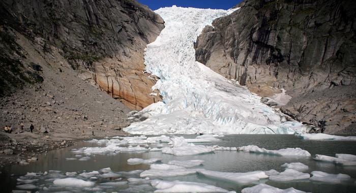 Ледники Таджикистана – главный источник жизни в Центральной Азии
