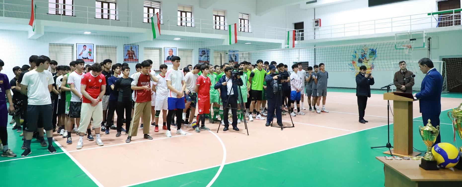 В РТСУ состоялось открытие межвузовского турнира по волейболу, посвящённого профилактике экстремизма