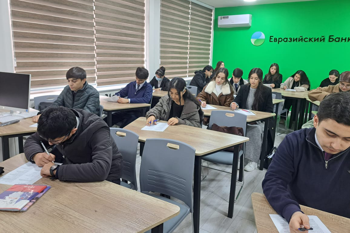 WhatsApp Image 2025-12-19 at 14.08.00.jpg