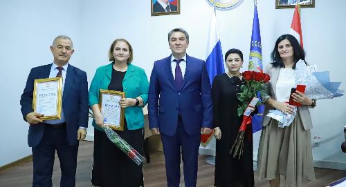 Минобрнауки Таджикистана отметило заслуги преподавателей и сотрудников РТСУ