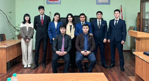 В РТСУ прошла учебная имитация судебного разбирательства по уголовному делу
